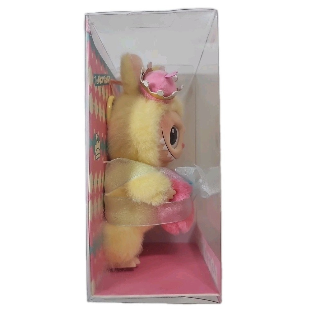 NIB Authentic Pop Mart Labubu Queen Let's Checkmate - Picture 4 of 9